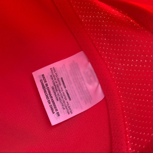 🎉HOST PICK!🎉NlKE💕performance pink and white v-neck t-shirt with mesh sides - Picture 5 of 9